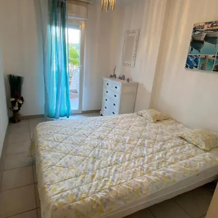 Cyr Sur * Saint-Cyr-sur-Mer